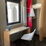 Ibis Centrum St. Baafs Kathedraal Hotell