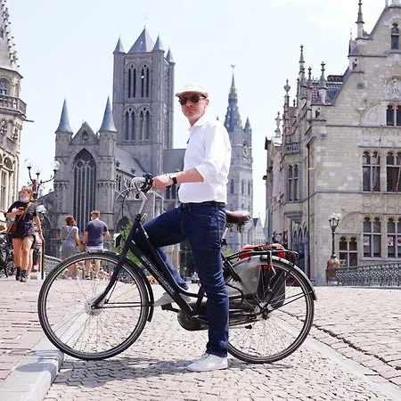 Ibis Centrum St. Baafs Kathedraal 3*