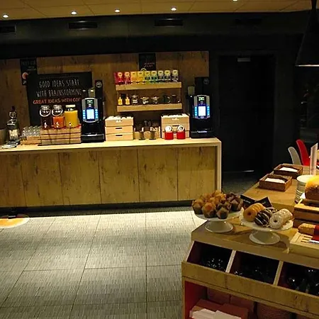 Ibis Centrum St. Baafs Kathedraal 3* Gante