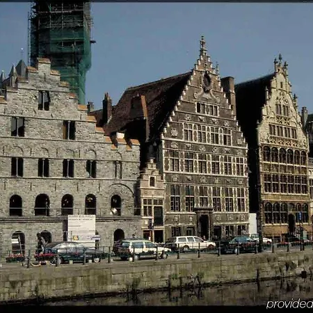 Hotel Ibis Centrum St. Baafs Kathedraal