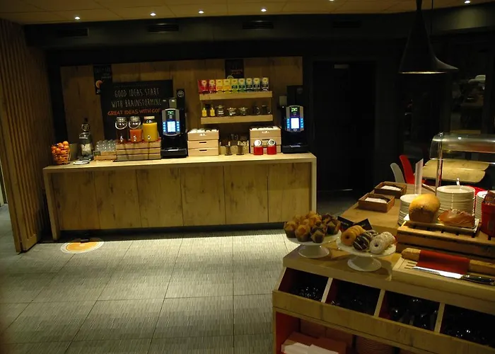 فندق Ibis Centrum St. Baafs Kathedraal 3*