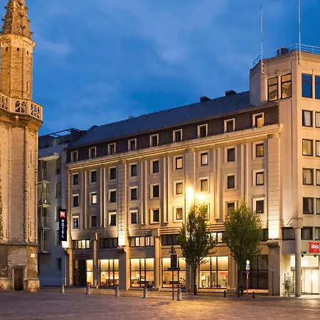 Ibis Centrum St. Baafs Kathedraal Hotel 3*