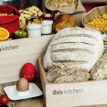 Ibis Centrum St. Baafs Kathedraal 3* Gante