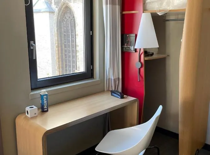 Ibis Centrum St. Baafs Kathedraal Hotel